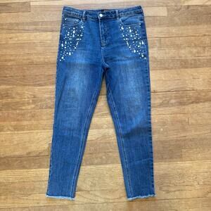 F&F medium wash straight leg embellished high rise jeans pants size 10
b34